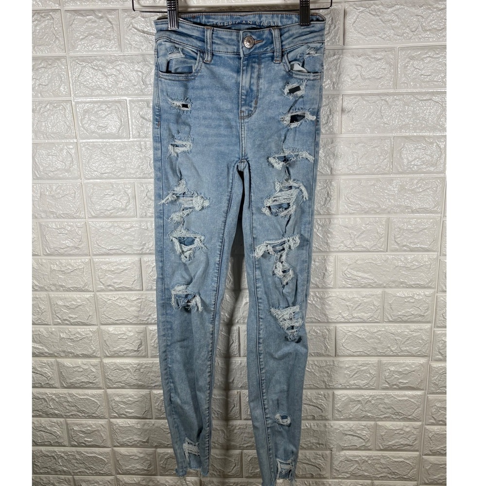 American Eagle Distressed Hi Rise Jegging Jeans Size 0 Ripped Light‎ Wash
